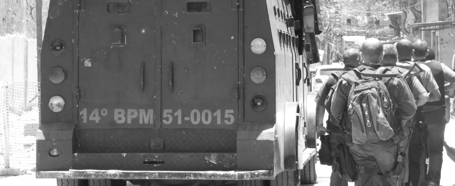 Desigualdade territorial e presença estatal: efeitos do racismo estrutural sobre a educação